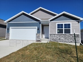 Building Photo - 2834 Anne Dr