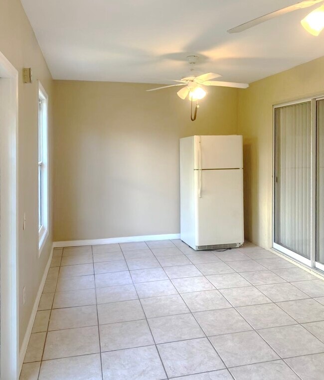 Building Photo - 4113 Oakberry Dr