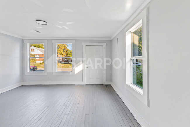 Foto del edificio - 320 N 27th St