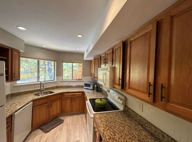 Foto del edificio - 31 Encampment Dr