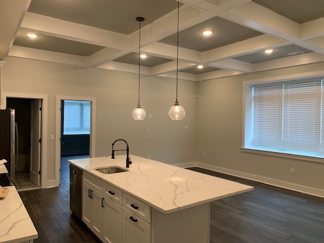 Kitchen/family room - 4001 Ridge Ave