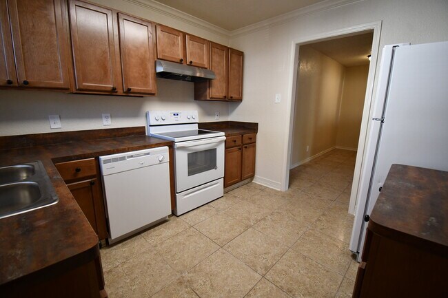 Foto del edificio - 1510/1512 Duncan Avenue