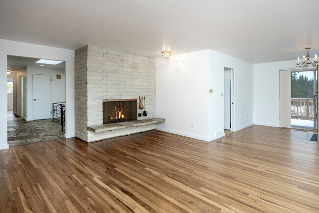 Foto del edificio - 3241 98th Ave NE