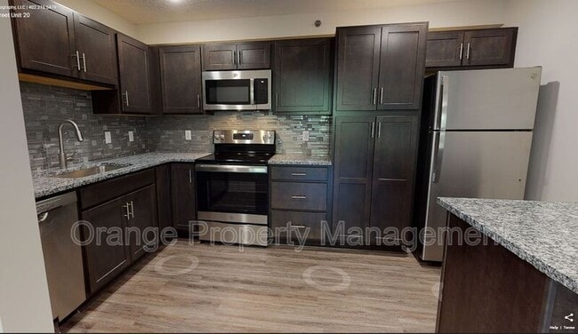 Building Photo - 4001 Holdrege St