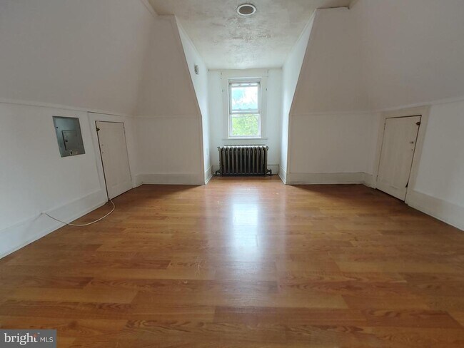 Building Photo - 360 Haddon Ave