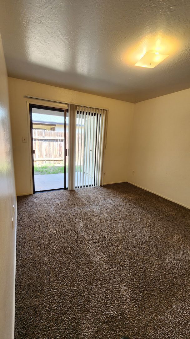 Foto del edificio - 7004 N Half Moon Dr