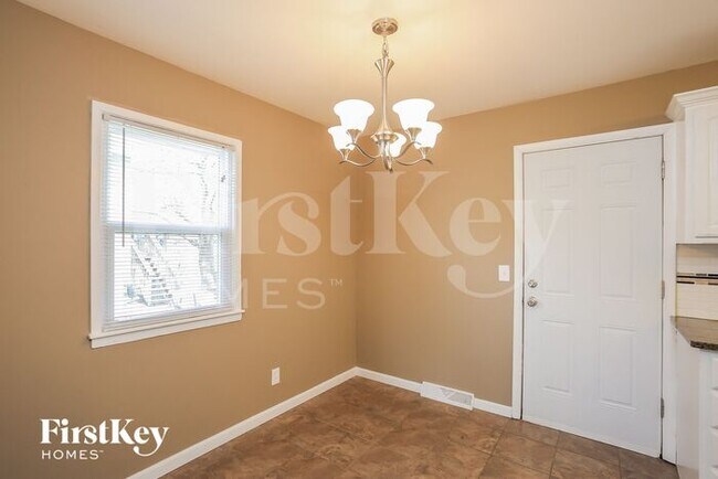 Foto del edificio - 4135 N Jackson Ave