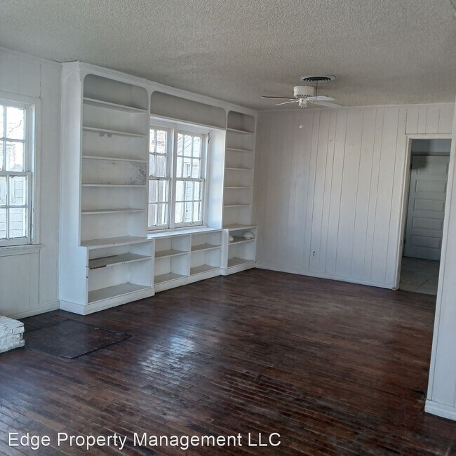 Foto del edificio - 3 br, 2 bath House - 911 S Milam St