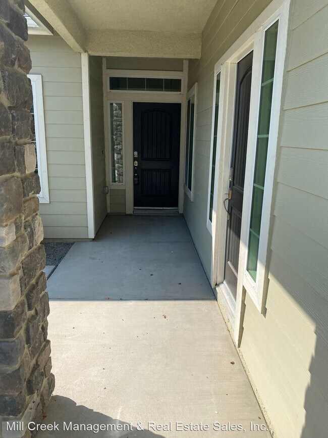 Foto del edificio - 4 br, 3 bath House - 3937 W Clinton
