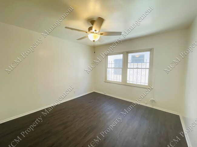 Unit 3 Bedroom 1 - 5761 San Vicente Blvd