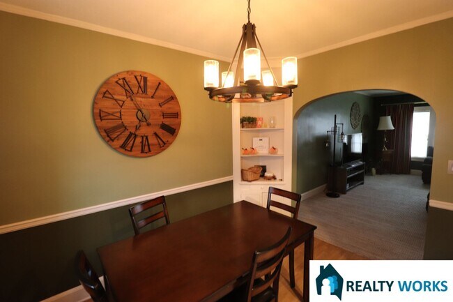 Foto del edificio - 2457 S 27th St