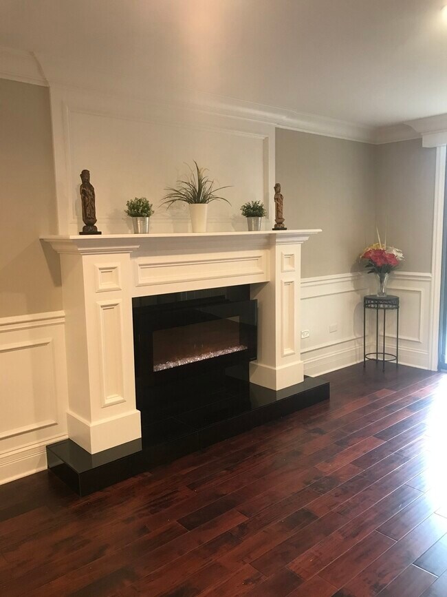 Foto del edificio - 125 Acacia Cir