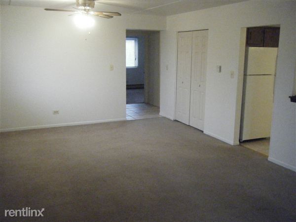 Building Photo - 8127 Waterbury Ct