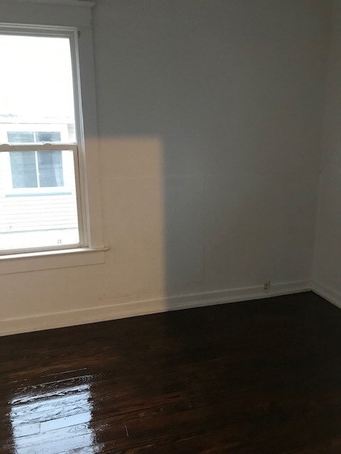 Bedroom 2 - 103 E 21st St