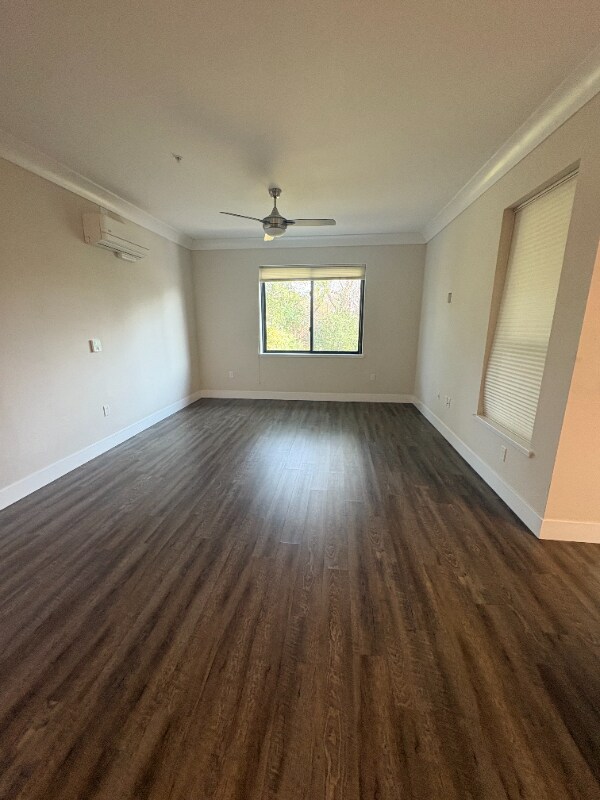 Foto del edificio - 820 B St