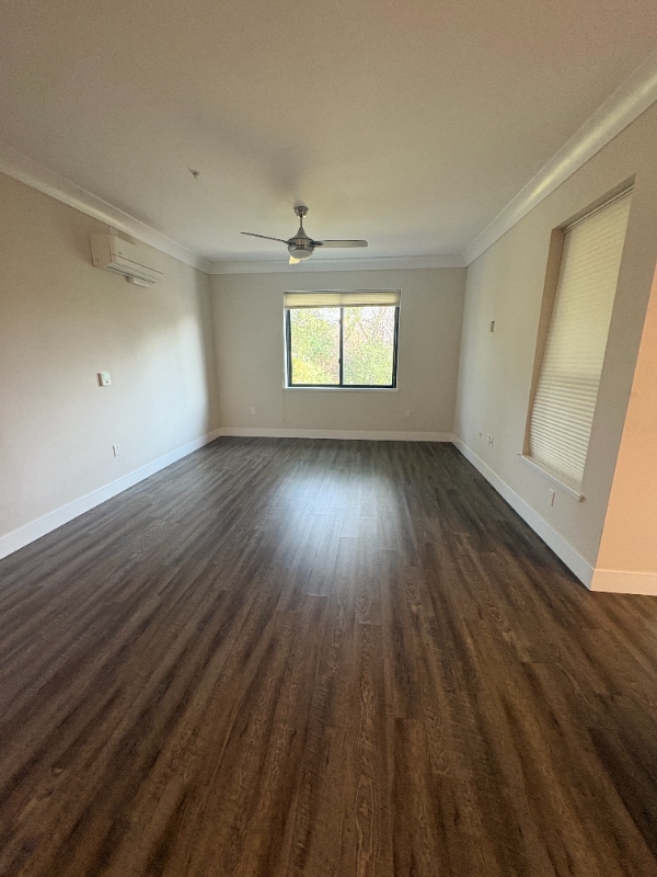 Building Photo - 820 B St