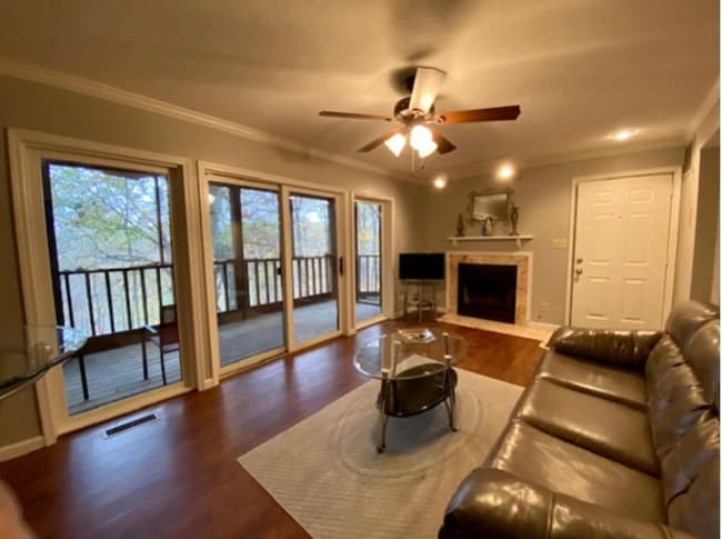 Building Photo - 9578 S Lake Ridge Dr