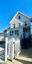 Building Photo - 4 Villus Ave