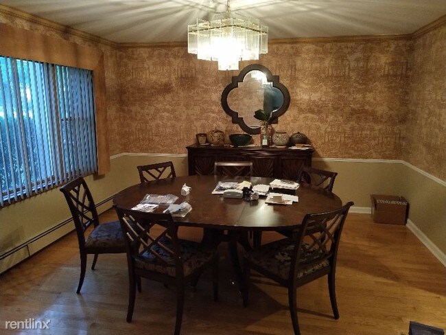 Foto del edificio - 5 br, 3.5 bath House - 117 Hollywood Ave