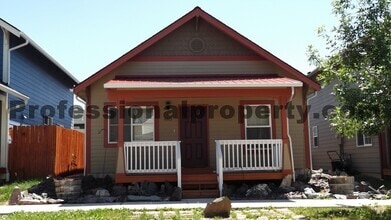 Building Photo - 4443 Martindale Way
