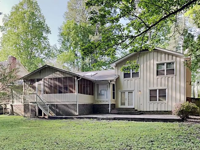 Building Photo - 1144 Aurora Ct