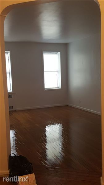 Building Photo - 8907 169th St
