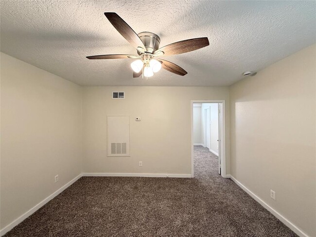 Foto del edificio - 5415 Scott St