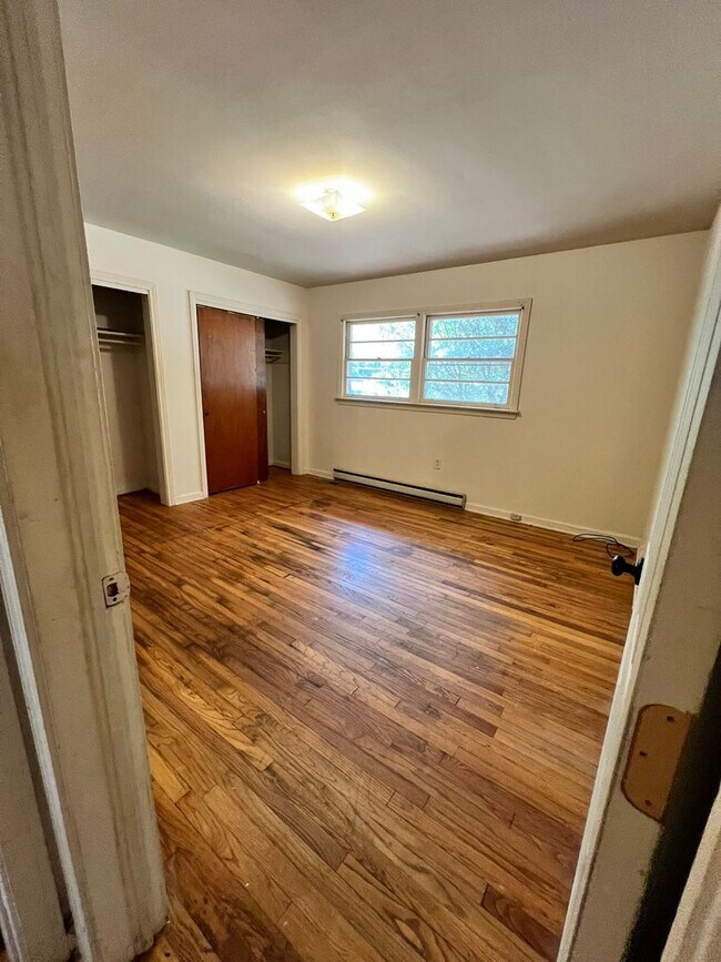 Foto del edificio - 204 Pine Ln