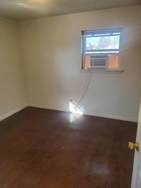 Building Photo - 2612 5th Ave