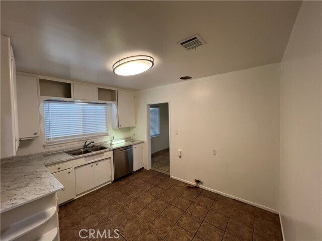 Building Photo - 4255 3rd St