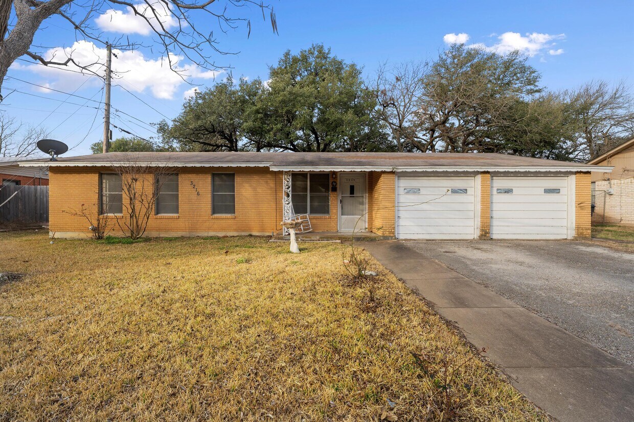 Foto principal - 3216 N 15th St