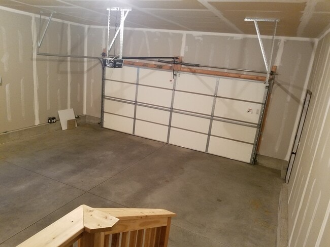 Building Photo - 5603 w Bakker park dr