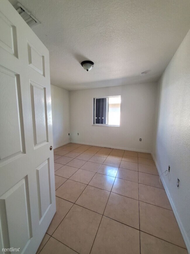 Foto del edificio - 5 br, 2 bath House - 2760 NW 56th St Prime...