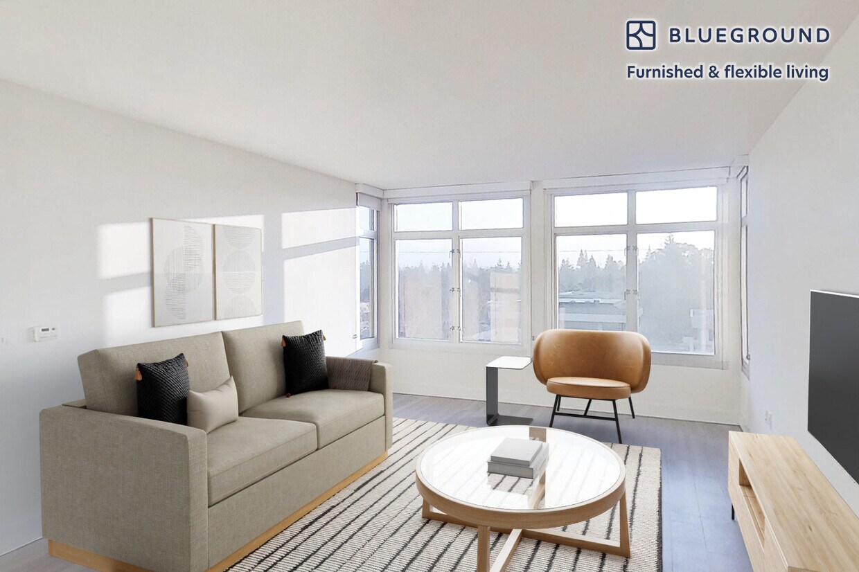 Foto principal - 2400 W El Camino Real