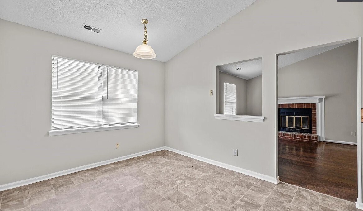 Building Photo - 5802 Hunters Crossing Ln