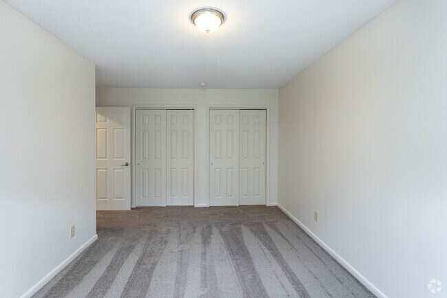 2HAB, 2BA - 1051 ft² - Brentwood Village Apartments