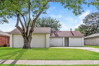 Building Photo - 11903 Bonaparte Dr