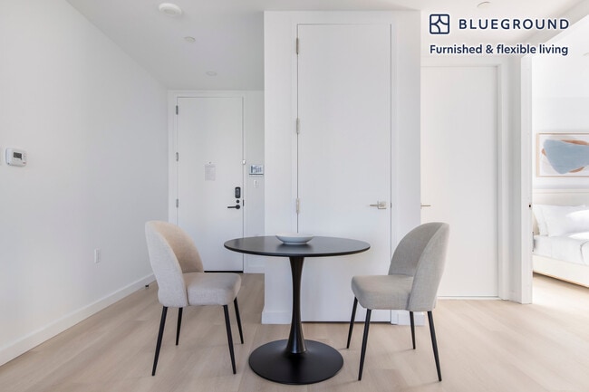 Foto del edificio - 150 Lawrence St