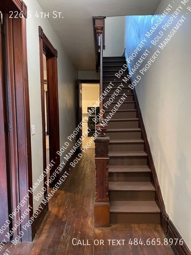 Foto del edificio - 226 S Fourth St