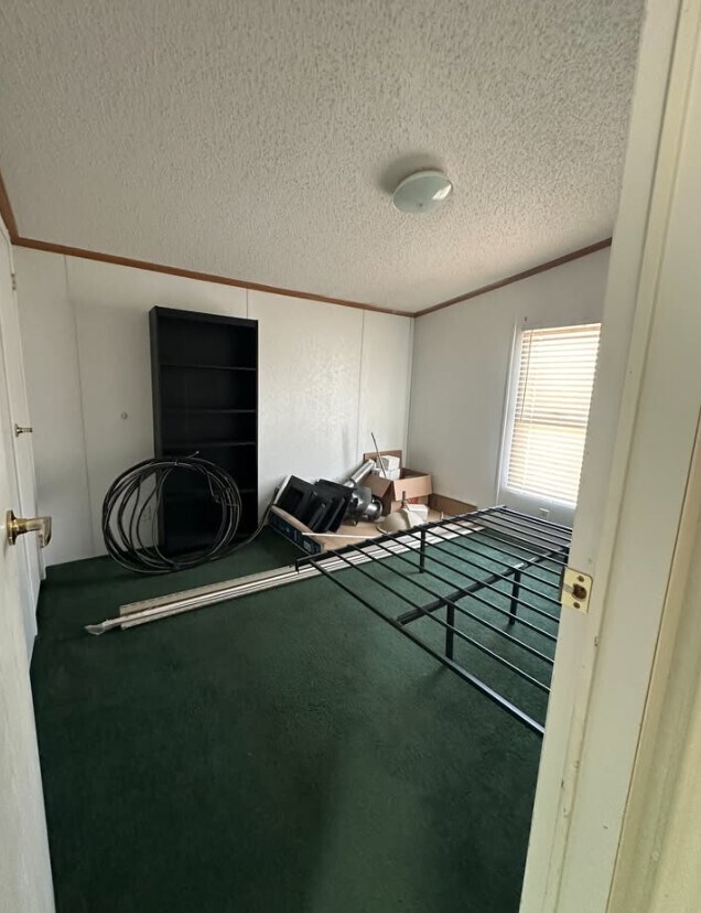 Foto del edificio - 5902 Ayers St