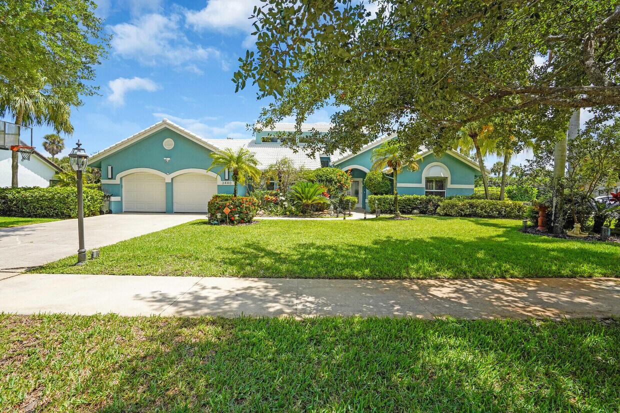 Foto principal - 3440 Rabbit Hollowe Cir