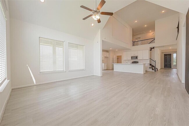 Building Photo - 3111 Trishelle Ct