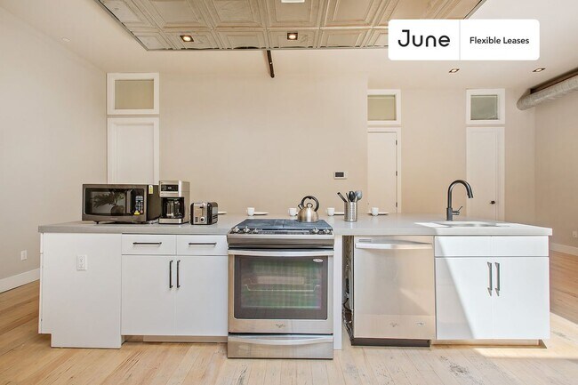 Foto del edificio - Prime Private ROOM in Williamsburg