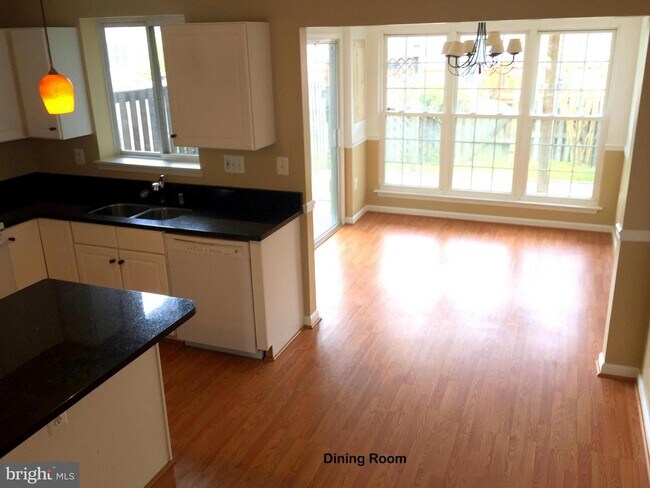 Building Photo - 25387 Bryson Dr