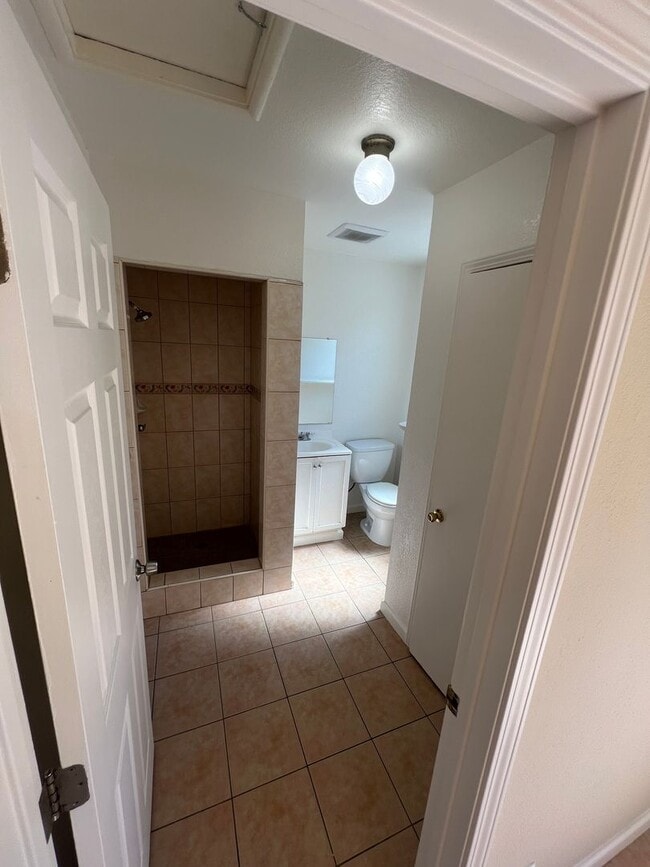 Building Photo - 962-968 Di Giulio (10)