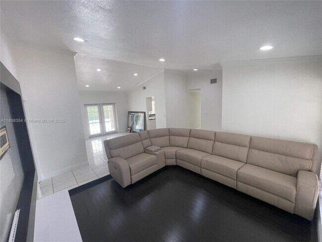 Foto del edificio - 8482 NW 166th Terrace