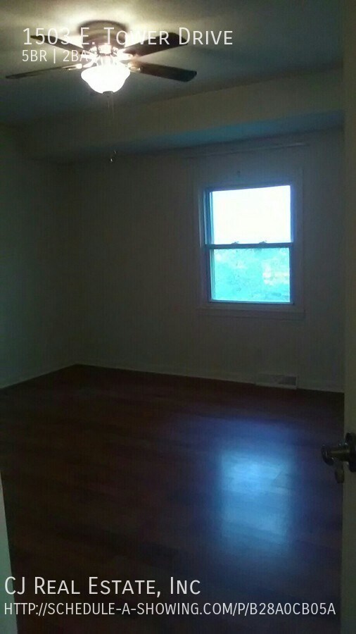 Building Photo - 1503 E Tower Dr