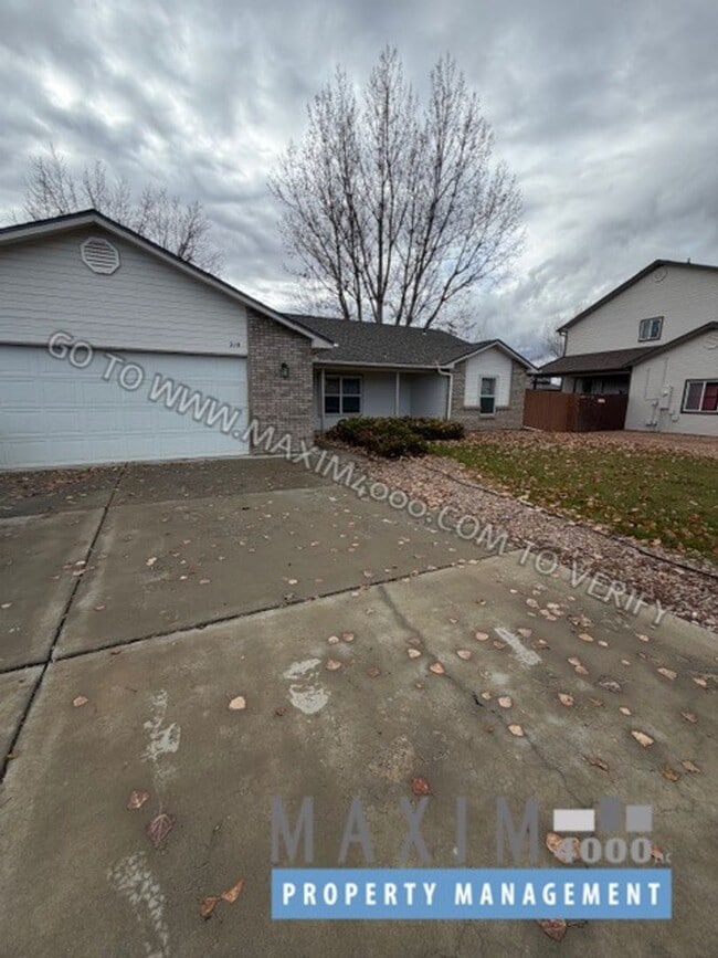 Photo - 210 W Sunset Dr House