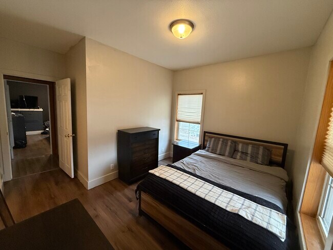 Foto del edificio - 306 D Ave