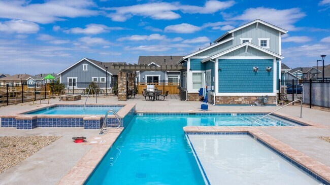 Building Photo - 2103 Peregrine Dr